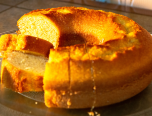 Bolo de Fubá Tradicional Brasileiro